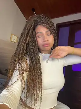 nayah   online show from February 10, 7:51 pm