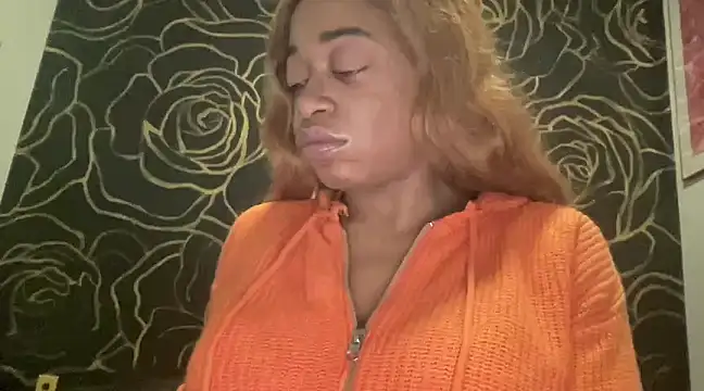 MommyConfident online show from December 8, 10:36 pm