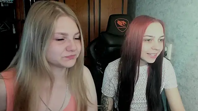 Snapshot of Rachel_Sharp chatting on September 16, 4:24 am Rachel Sharp online show from September 16, 4:24 am