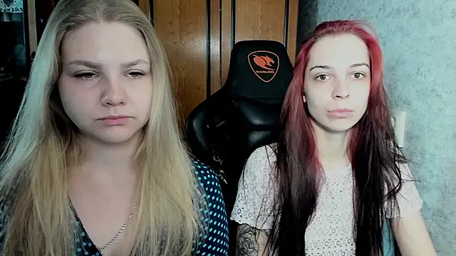 Snapshot of Rachel_Sharp chatting on September 18, 5:20 am Rachel Sharp online show from September 18, 5:20 am