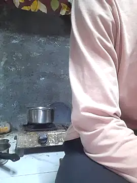 Snapshot of Burhade-- chatting on January 9, 3:48 pm Burhade-- online show from January 9, 3:48 pm