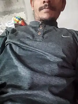 Snapshot of Burhade-- chatting on February 28, 3:35 pm Burhade-- online show from February 28, 3:35 pm