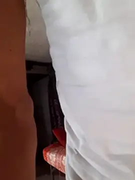 Snapshot of Burhade-- chatting on March 5, 12:56 pm Burhade-- online show from March 5, 12:56 pm