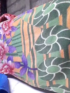 Snapshot of Burhade-- chatting on March 16, 2:43 pm Burhade-- online show from March 16, 2:43 pm