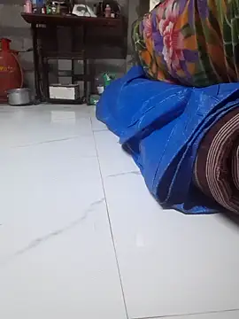 Snapshot of Burhade-- chatting on March 26, 3:50 pm Burhade-- online show from March 26, 3:50 pm