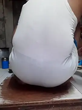 Snapshot of Burhade-- chatting on April 1, 2:25 pm Burhade-- online show from April 1, 2:25 pm