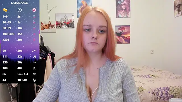Snapshot of Kofein chatting on April 11, 6:45 pm Kofein online show from April 11, 6:45 pm