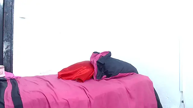 seductivespellvagina80 online show from March 7, 12:45 pm