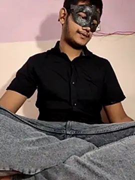 Dusky Aarav online show from December 15, 9:24 am