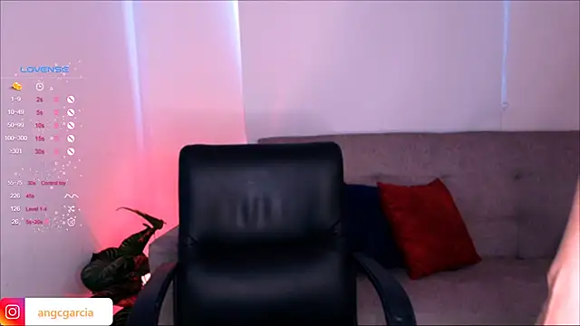 Valengarcia  online show from December 16, 9:52 pm