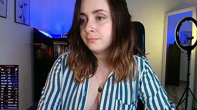 miss seline online show from April 29, 11:00 pm