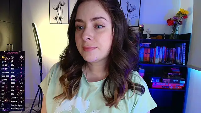 Snapshot of miss_seline chatting on August 6, 10:00 pm miss seline online show from August 6, 10:00 pm