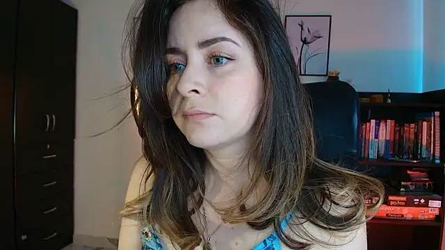 Snapshot of miss_seline chatting on August 8, 9:06 pm miss seline online show from August 8, 9:06 pm