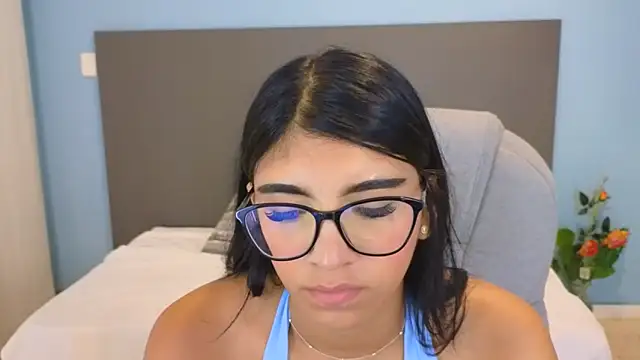 maiaa ruiz online show from November 6, 2:51 pm