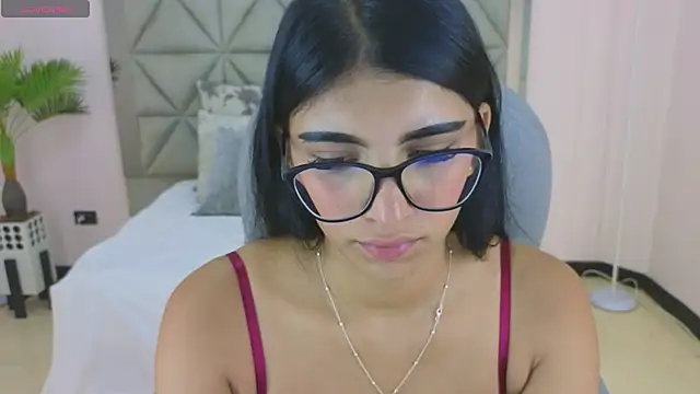 maiaa ruiz online show from November 12, 3:01 pm