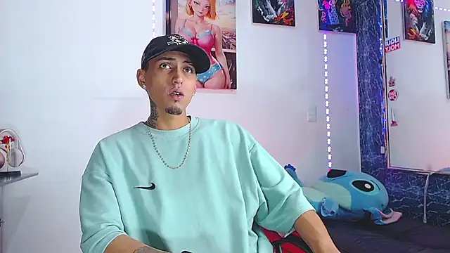 Liam lee online show from November 6, 10:32 pm