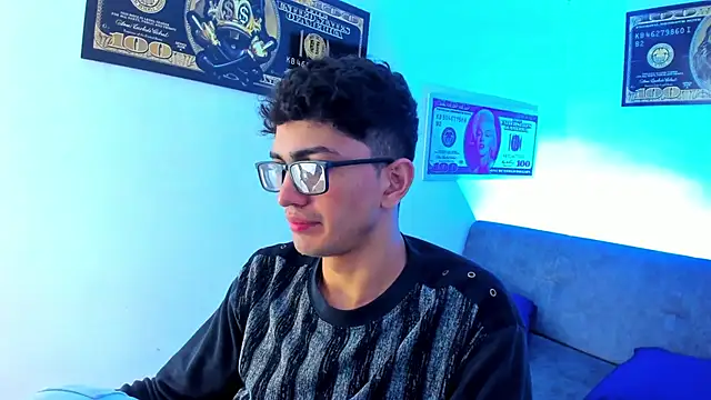 TylerWhite  online show from January 7, 2:53 am