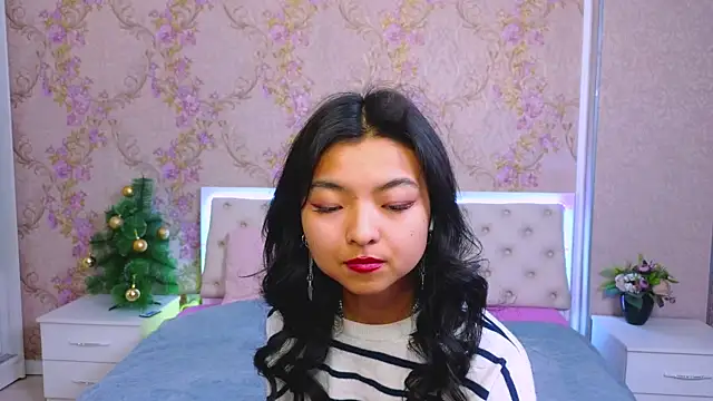 Shy Kira online show from January 5, 3:34 pm