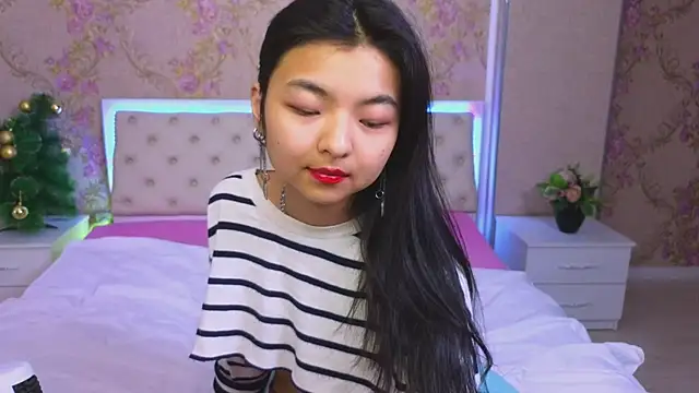 Shy Kira online show from January 12, 3:46 pm