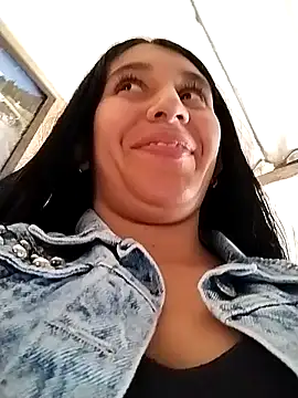 Nathalia-001 online show from December 28, 8:47 pm