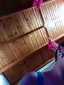 littlebrunett online show from February 10, 11:36 am