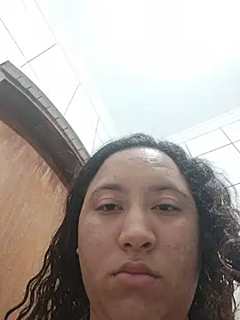 vulgovic  online show from March 25, 9:43 pm