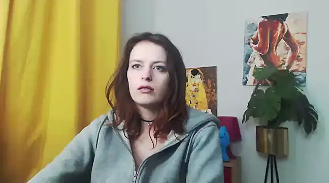 juicyNadine online show from January 10, 6:20 am