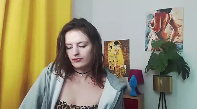 juicyNadine online show from January 10, 9:23 am