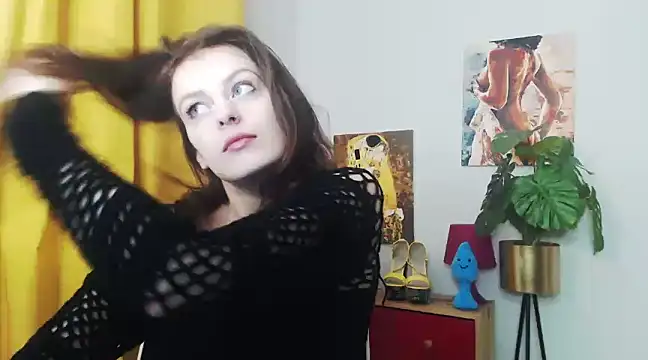 juicyNadine online show from January 18, 7:28 am