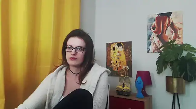 juicyNadine online show from January 24, 9:28 am