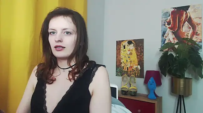 juicyNadine online show from February 7, 12:17 pm