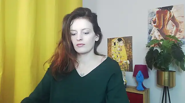 juicyNadine online show from February 10, 6:09 am