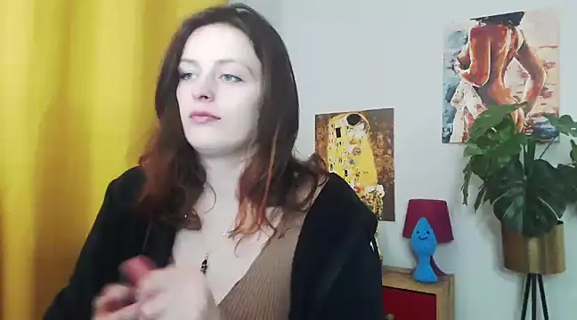 juicyNadine online show from February 24, 6:16 am