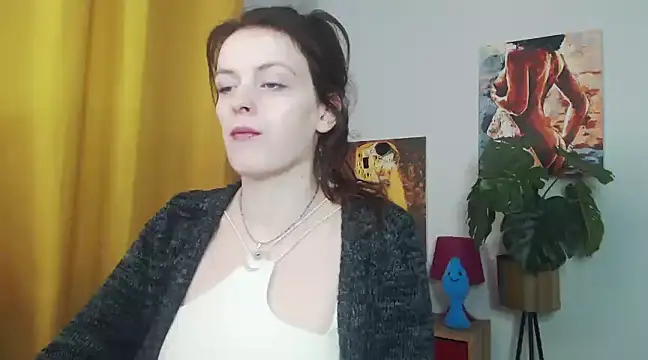 juicyNadine online show from February 28, 6:21 am