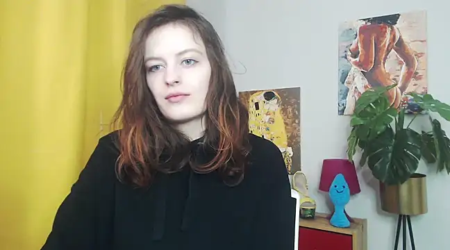 juicyNadine online show from March 18, 6:14 am