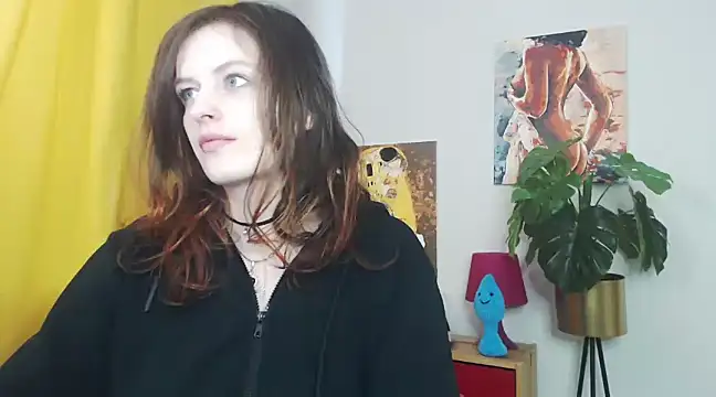 juicyNadine online show from March 21, 6:16 am