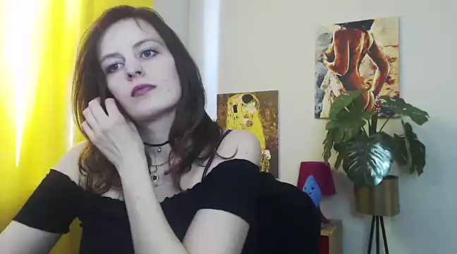 juicyNadine online show from March 21, 12:28 pm