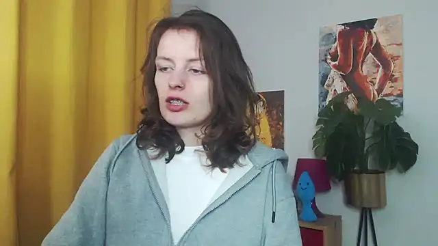 juicyNadine online show from October 1, 4:51 am