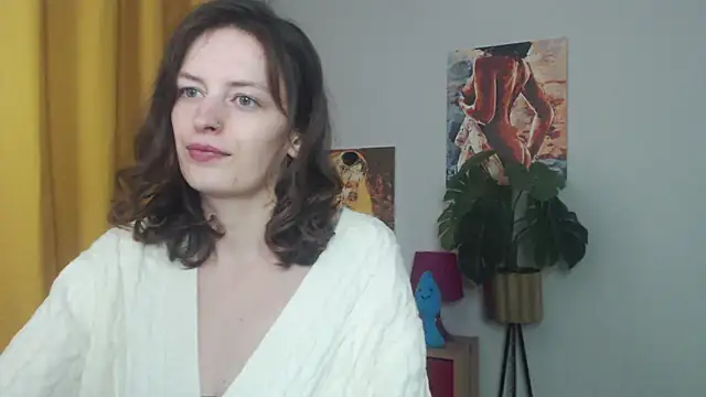 juicyNadine online show from October 13, 4:34 am