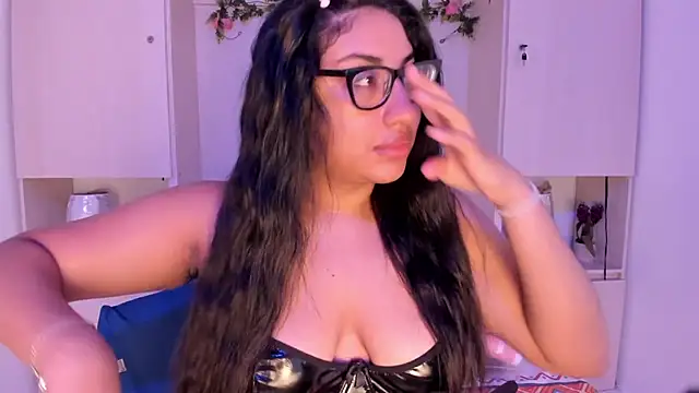 Snapshot of CANDYGABYY chatting on June 23, 7:34 pm CANDYGABYY online show from June 23, 7:34 pm