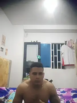 SaucyAffair0 online show from September 28, 2:06 am