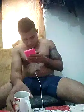 SaucyAffair0 online show from March 26, 7:08 pm