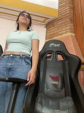 SaritaHot 69 online show from March 10, 6:45 pm