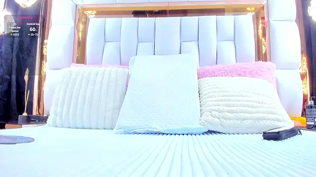 RileySweett online show from November 8, 11:43 am