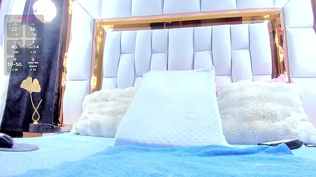 RileySweett online show from November 26, 11:44 am