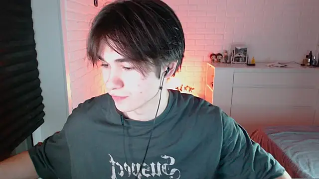 MarkusDean online show from October 26, 4:57 pm