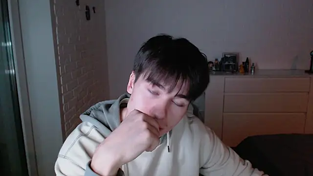 MarkusDean online show from November 28, 9:50 pm