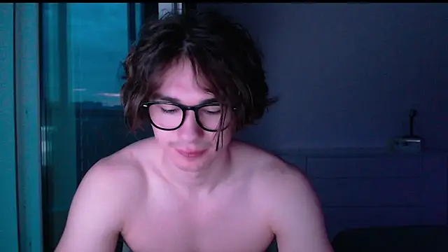 Snapshot of MarkusDean chatting on June 30, 5:47 pm MarkusDean online show from June 30, 5:47 pm