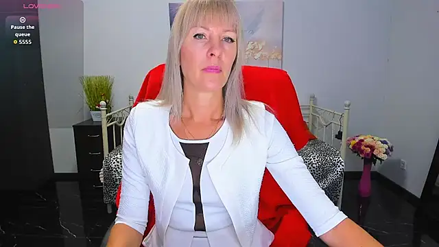 Anita Tayson online show from October 2, 6:09 am