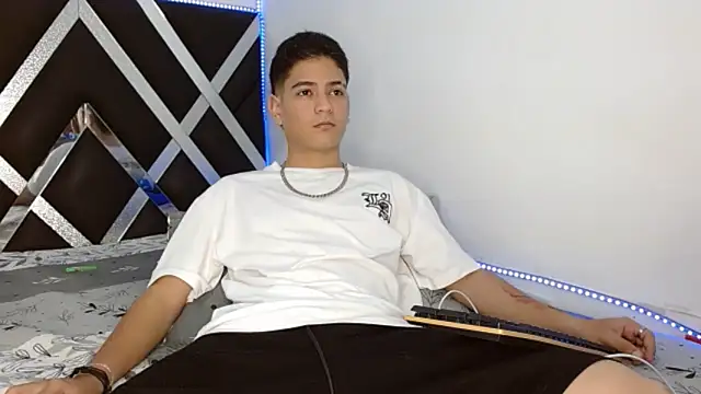 Levy Steve online show from March 22, 10:13 pm